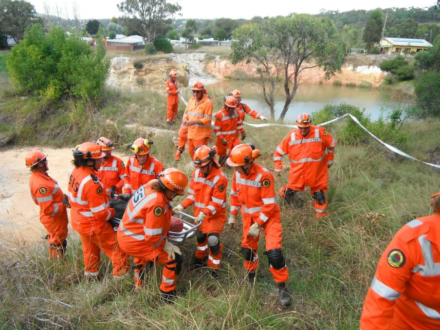 NSW SES workers go through their paces