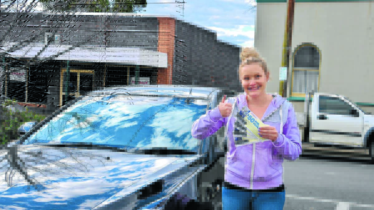o Thumbs up: Week 4 Glen Innes Examiner fuel voucher winner Shannan Marchant said the free fuel coudn’t have been more timely.