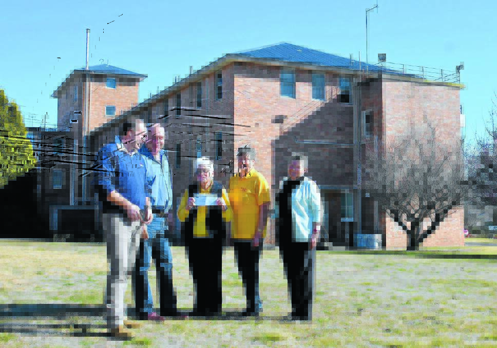 o Helispot:  Hunter New England Health’s  technical services manager Stewart Symons, Peter Wighton of donor Rollers Australia, hospital auxiliary members Jan Sharman and Edna Holder and Glen Innes Hospital manager Cathryn Jones mark the proposed location for the hospital’s new helipad.