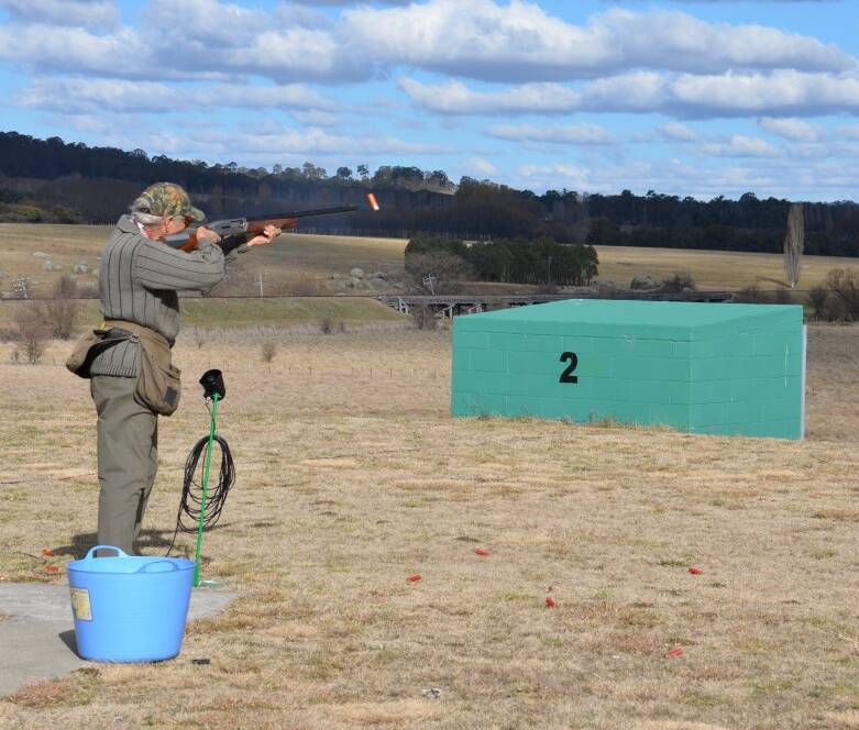 Gallery: Cool heads prevail at clay shoot