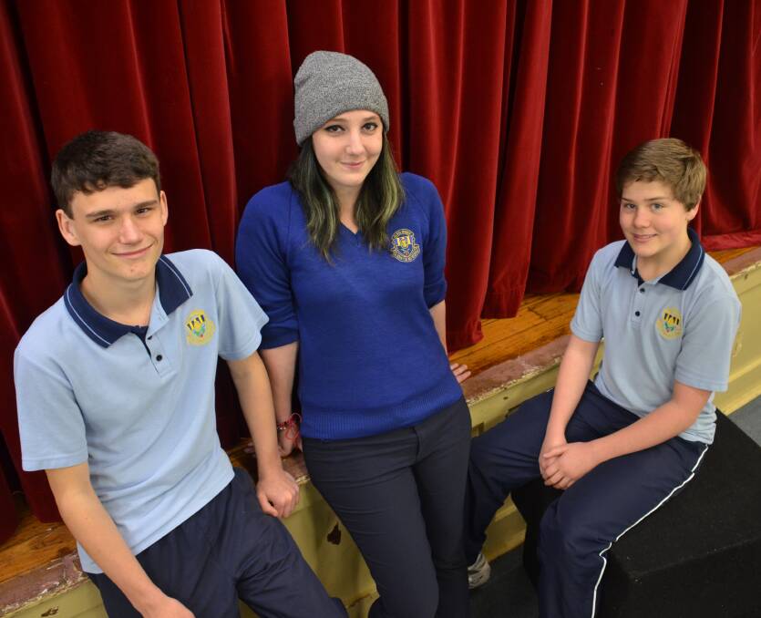 o Caption: Glen Innes High School drama students Lachlan Martin, Bethany Cresnik and Tom Macansh have an upcoming engagement at NSW Public Schools State Drama Festival.