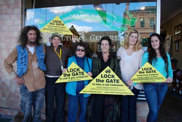 o Glen Innes action group ;  Abraham Jennings, Zialina Earth, Heather Rogers, Enaowyn O'Sirideain, Chloe Fennessy-Sleet and Ayesha Sleet attended the action group’s meeting last week.