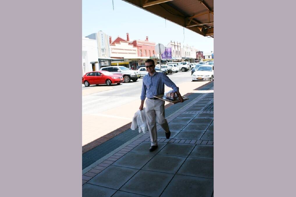 o Shopping locally: State member for Northern Tablelands Adam Marshall took the opportunity to do his last-minute Christmas shopping in this corner of his electorate while in town for the Spend In Glen draws.