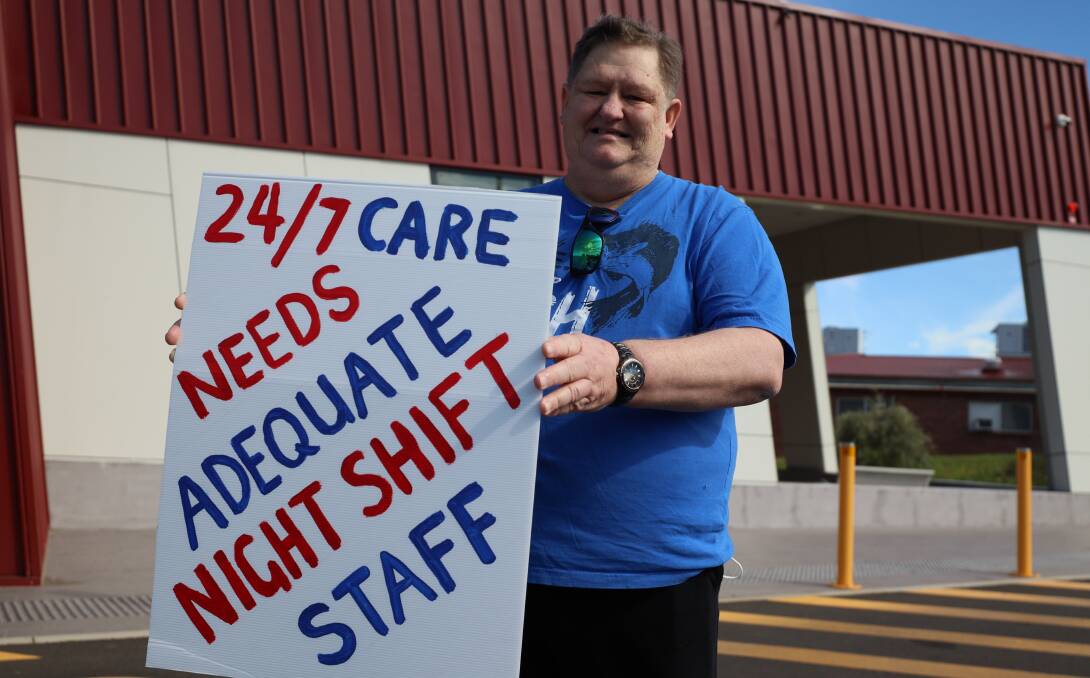 DEDICATION: Paul Bonsor was protesting on Thursday to "get back" safe staffing ratios at the Inverell Hospital. Photo: Jacinta Dickins