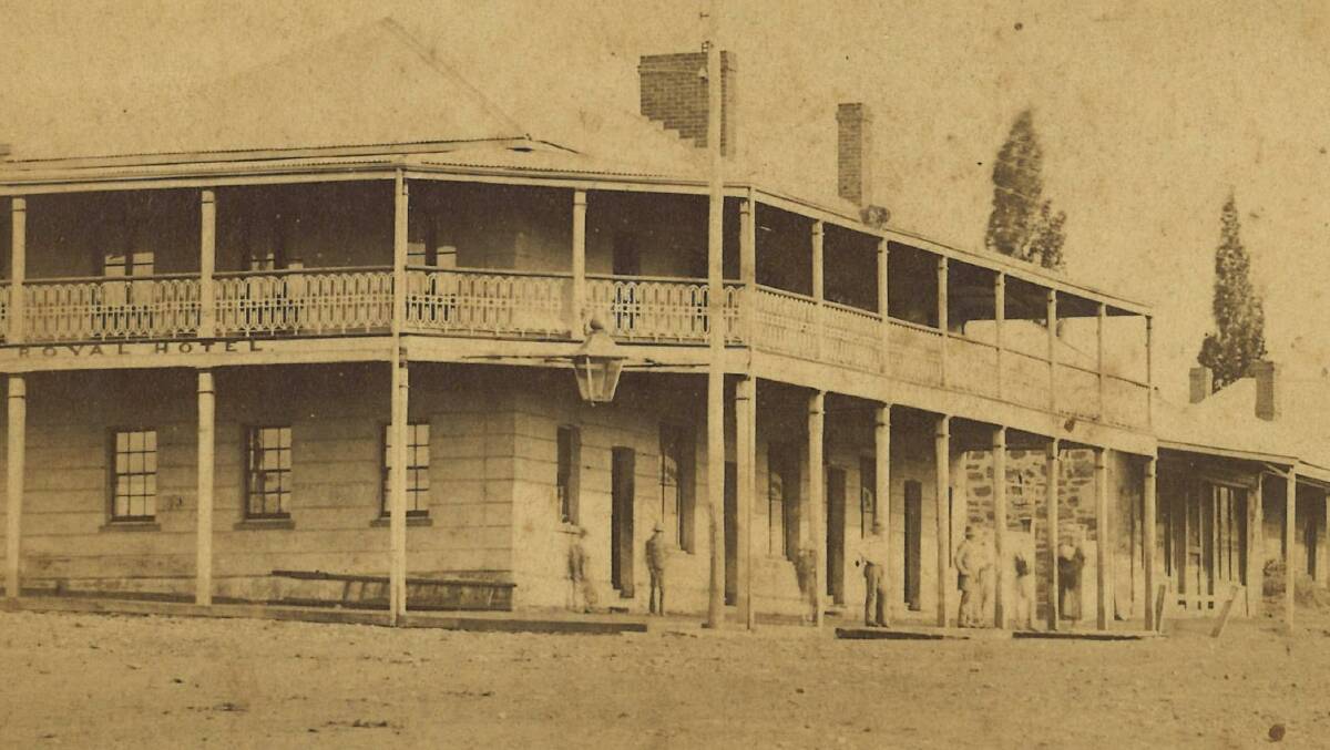The Royal Hotel on the corner of Ferguson and Grey Streets c. 1875. At that time the hotels numbered five and the stores seven.