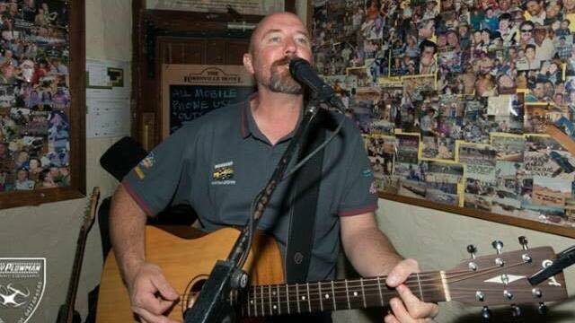 Matt O'Leary will play at Glen Innes Bowling Club for Great Southern Nights.