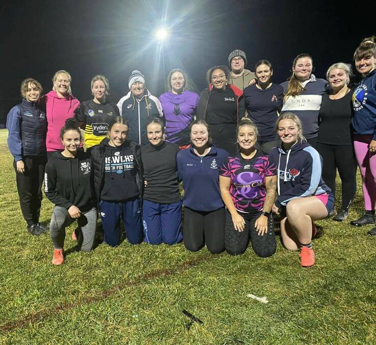 INFORMATIVE: The Glen Innes Elkettes team attended a training session hosted by Glen Innes local and Melbourne Rebels Super W coach Alana Thomas. Photo: Glen Innes Elks Facebook. 