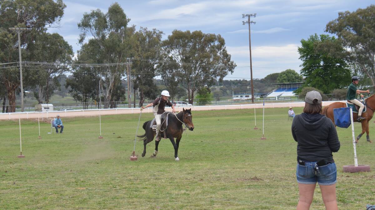 Big numbers saddle up for double header weekend | Photos
