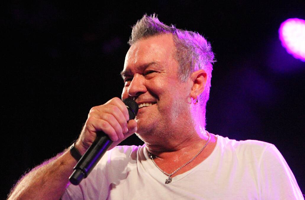 Drama-filled: Jimmy Barnes sings at the Kinross pub during a concert in 2013. His latest performance at the Thurgoona venue saw an intruder get backstage.