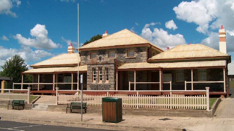 Glen Innes Local court had faulty audio yesterday, delaying justice for many.