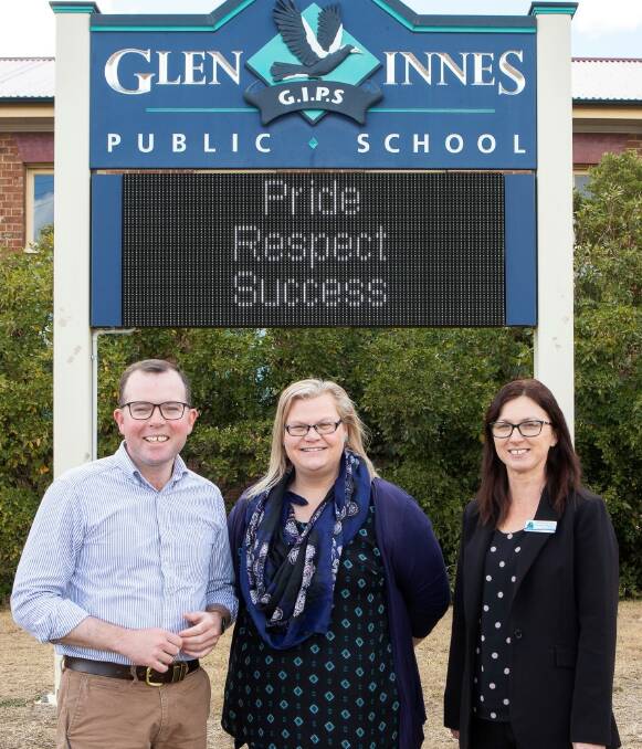 Northern Tablelands MP Adam Marshall with Glen Innes Public School P and C president Natasha Ward and principal Christine Dorward.