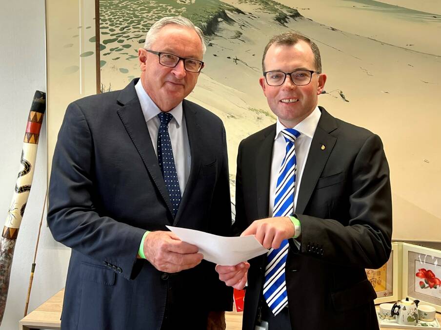 BOLD BID: Local MP Adam Marshall has met with Health Minister Brad Hazzard in the hope to secure an additional $30 million from the State Government to entirely redevelop Glen Innes hospital. Photo: Supplied.