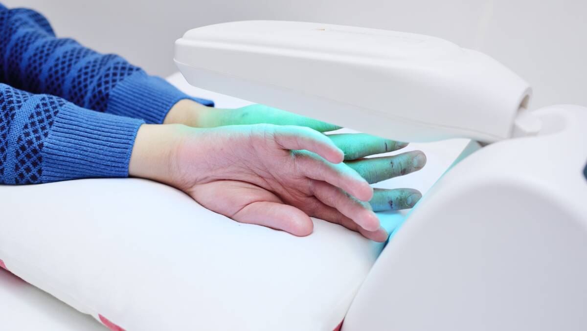 Treatment options: For people with more extensive or difficult to treat psoriasis, phototherapy, tablet treatment or injectable treatment may be considered