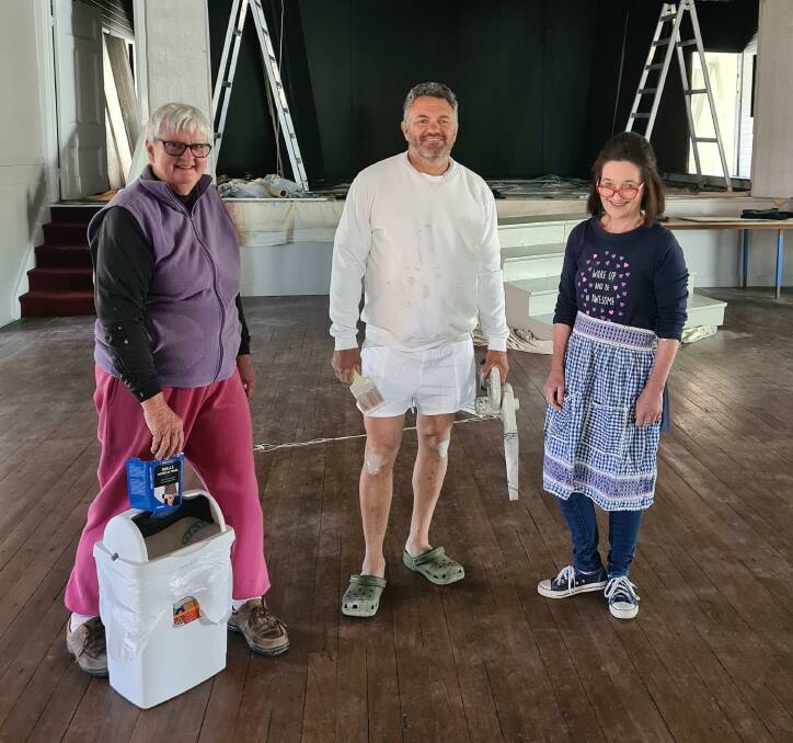 Getting the job done: Trisha Stack, painter Scott Farrugia and Deepwater Hall Chair Mary Hollingworth. Photo supplied