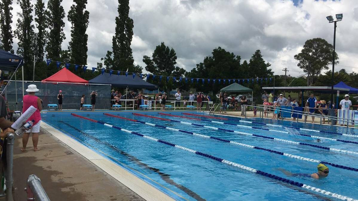 Glen Innes Aquatic Centre (swimming pool).