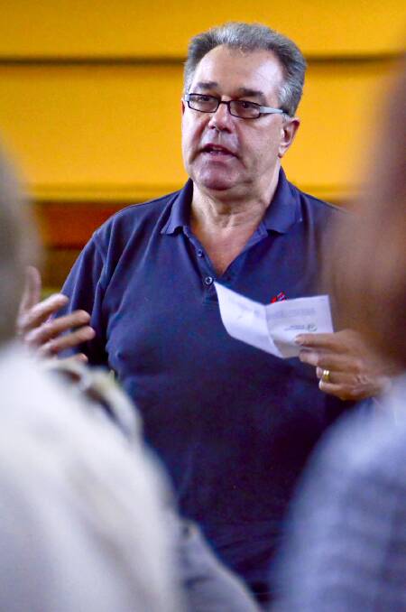 Ralph Panebianco speaks at a recent town meeting to discuss bring Syrian refugees to Glen Innes.