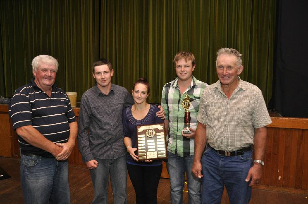 o Sports Council Awards night: Sports Council president Howard Whan presenting to Senior Team Award winners Chris Stiles, Ellie Townsend, Philip Diack and Malcolm Kerr of Jelly Beans Tug of War.
